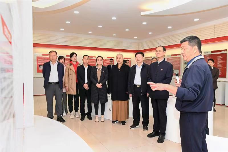 福建省人大常委會黨組書記、副主任雷春美和全國人大代表到順昌虹潤等地調(diào)研